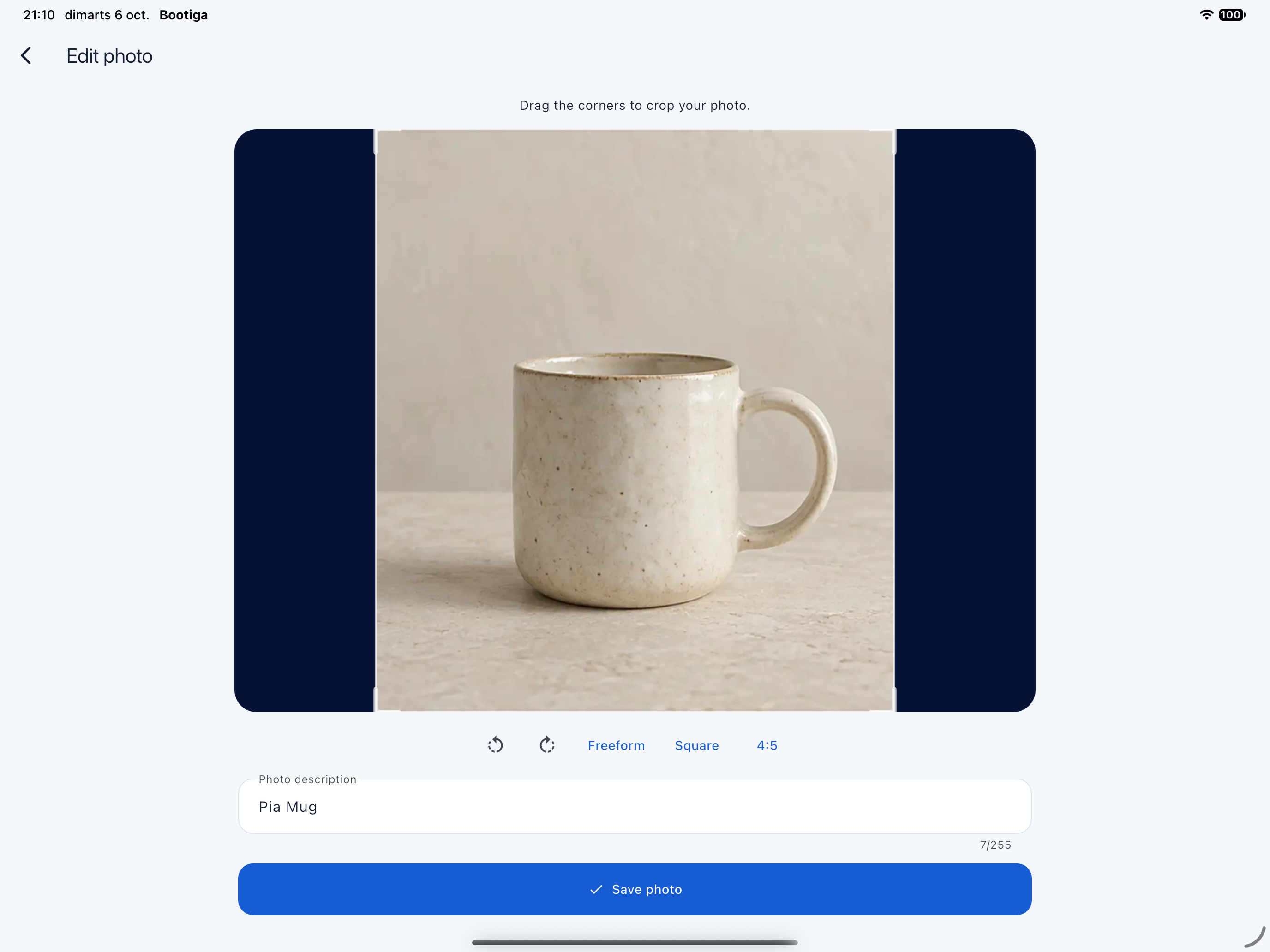Cropping a product photo in the Bootiga app
